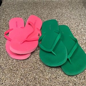 Old Navy Flip Flops